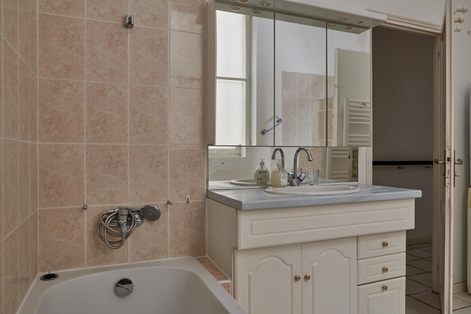 Grand Appartement Au Coeur de Sète Esterno foto